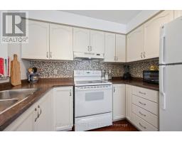Den - 36 Patrick Boulevard, Centre Wellington, ON N0B1S0 Photo 11