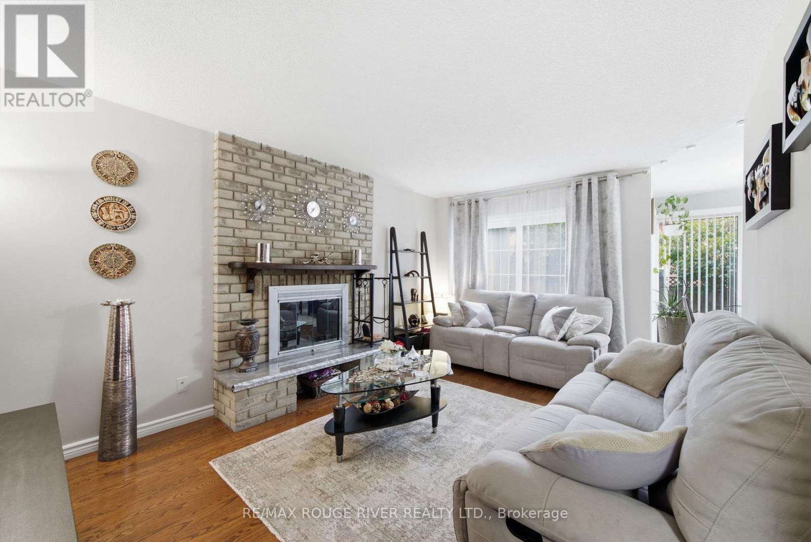 561 CATTAIL COURT - 20