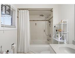 561 Cattail Court, Pickering, ON L1V6A2 Photo 31