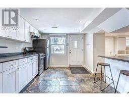 811 Coxwell Avenue, Toronto, ON M4C3E5 Photo 14