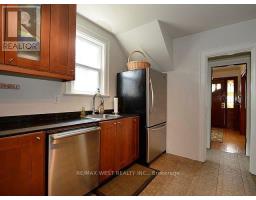 Primary Bedroom - 811 Coxwell Avenue, Toronto, ON M4C3E5 Photo 6