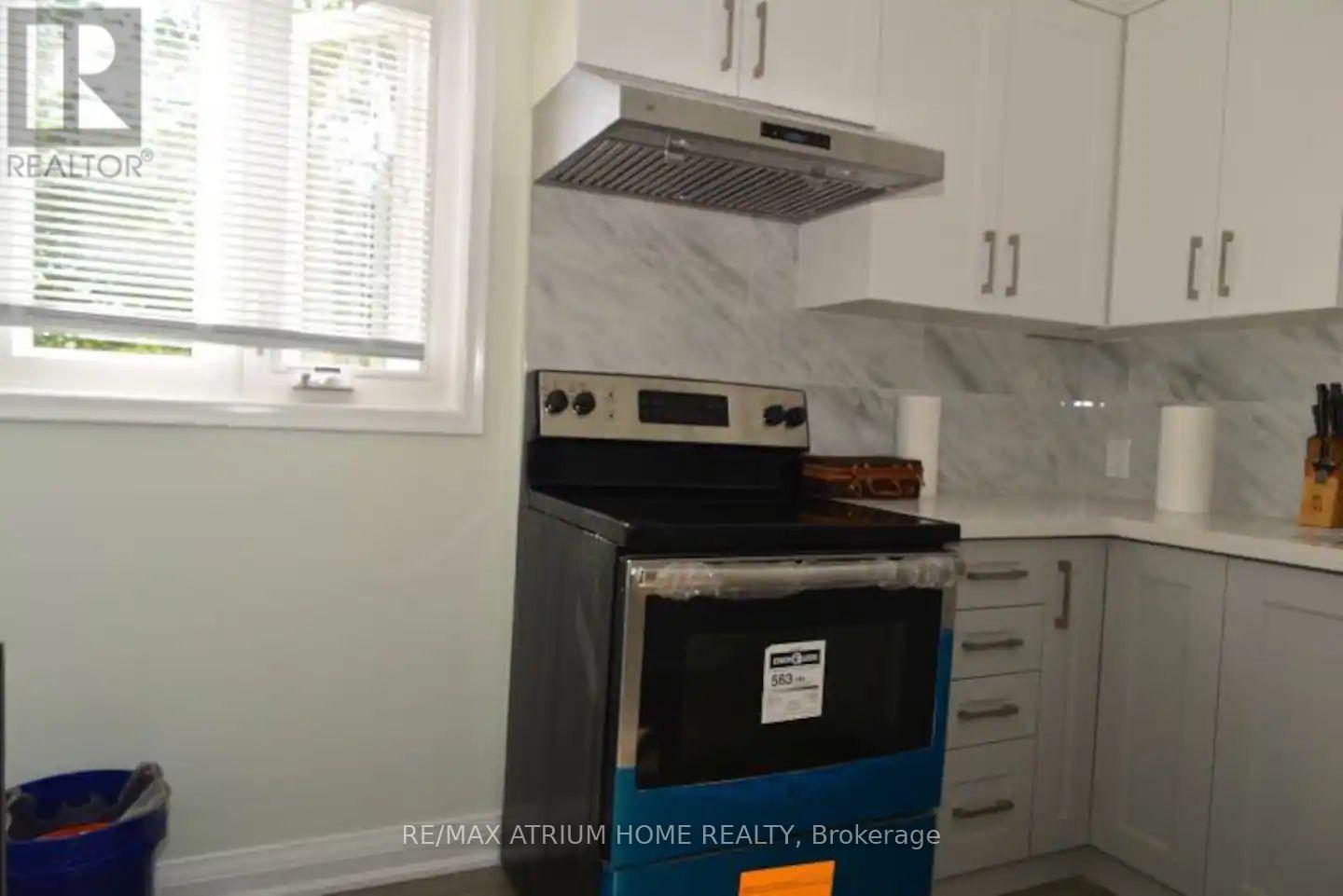 1680 Victoria Street West Street, Whitby, ON photo 10