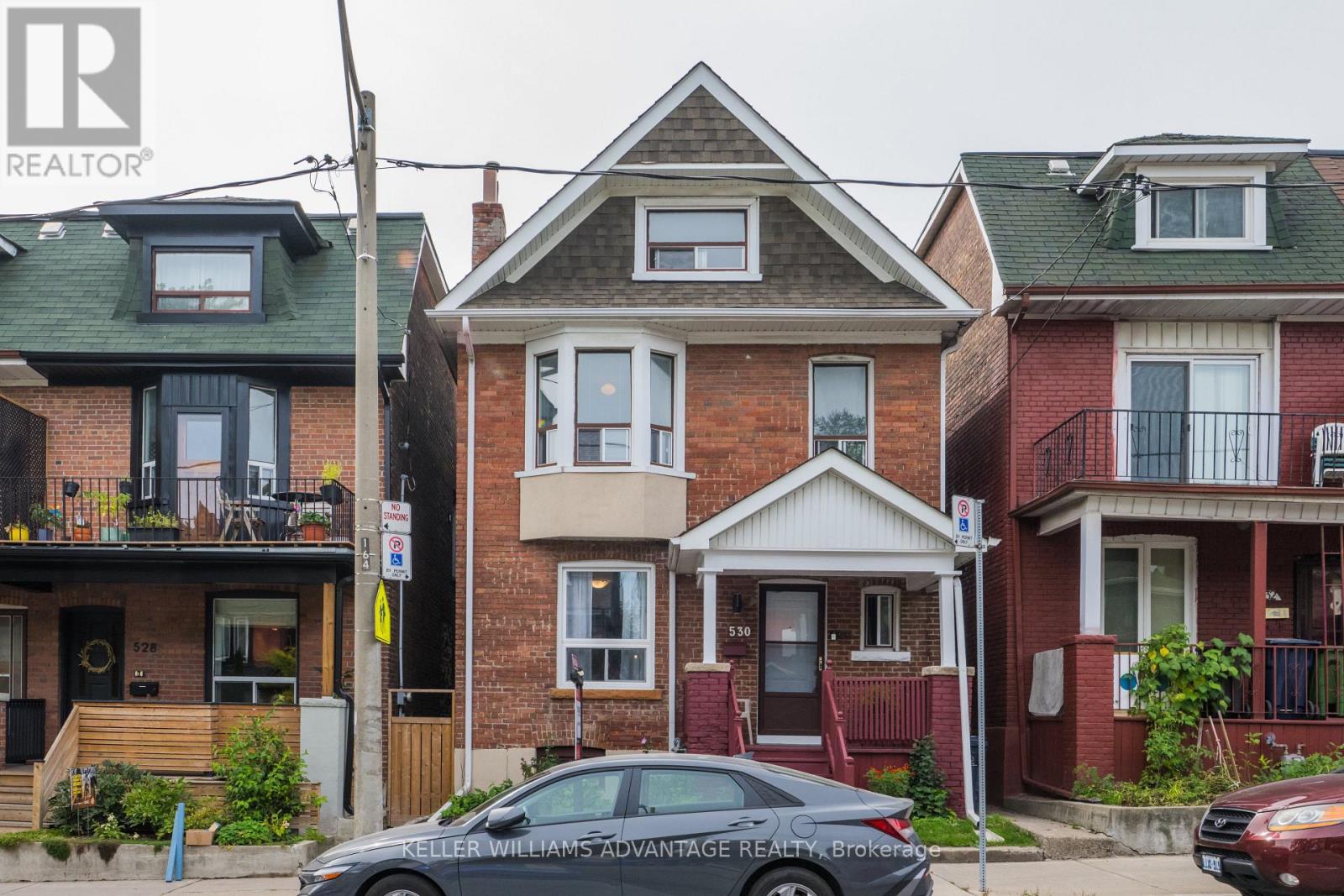 Photo of 530 Carlaw Avenue