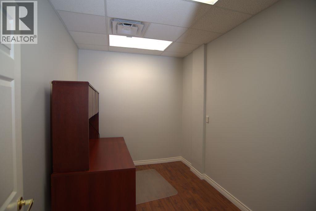 1267 & 1255 Cedar Avenue, Trail