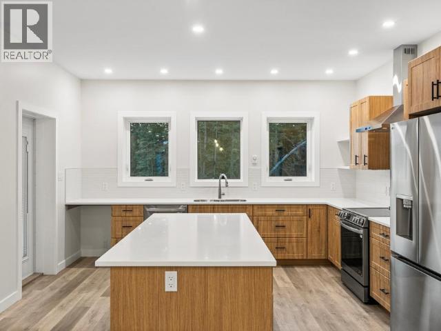 24 ALERT AVENUE - 13