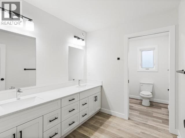 24 ALERT AVENUE - 37