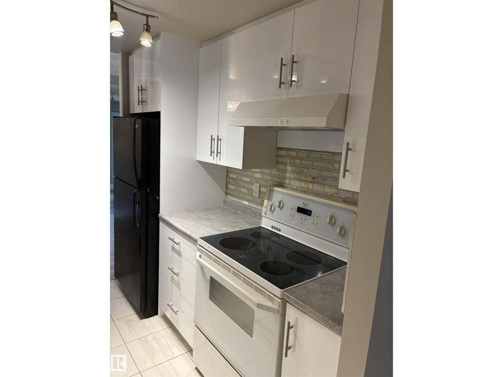 #503 11211 85 ST NW - 3