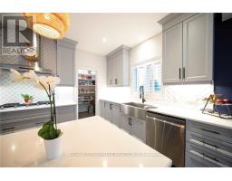 Kitchen - 73 Eleanor Avenue, Hamilton, ON L8W1C8 Photo 8