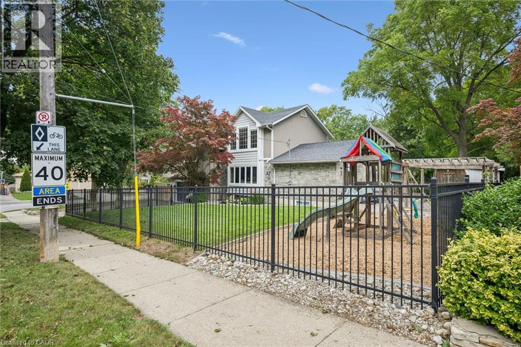 112 MARGARET Avenue N — photo 3