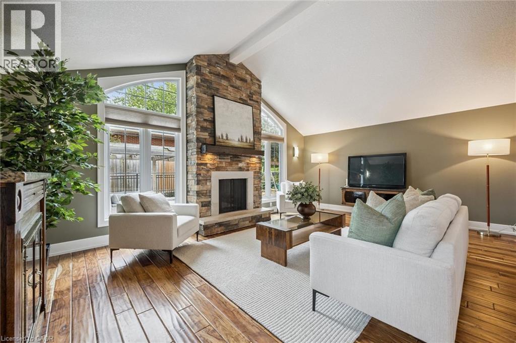 112 MARGARET Avenue N - Image 19