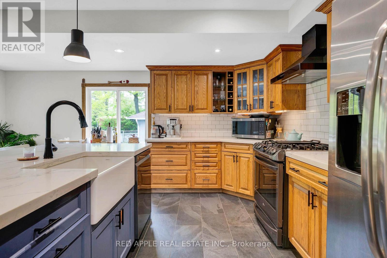 233 SAND ROAD - 22
