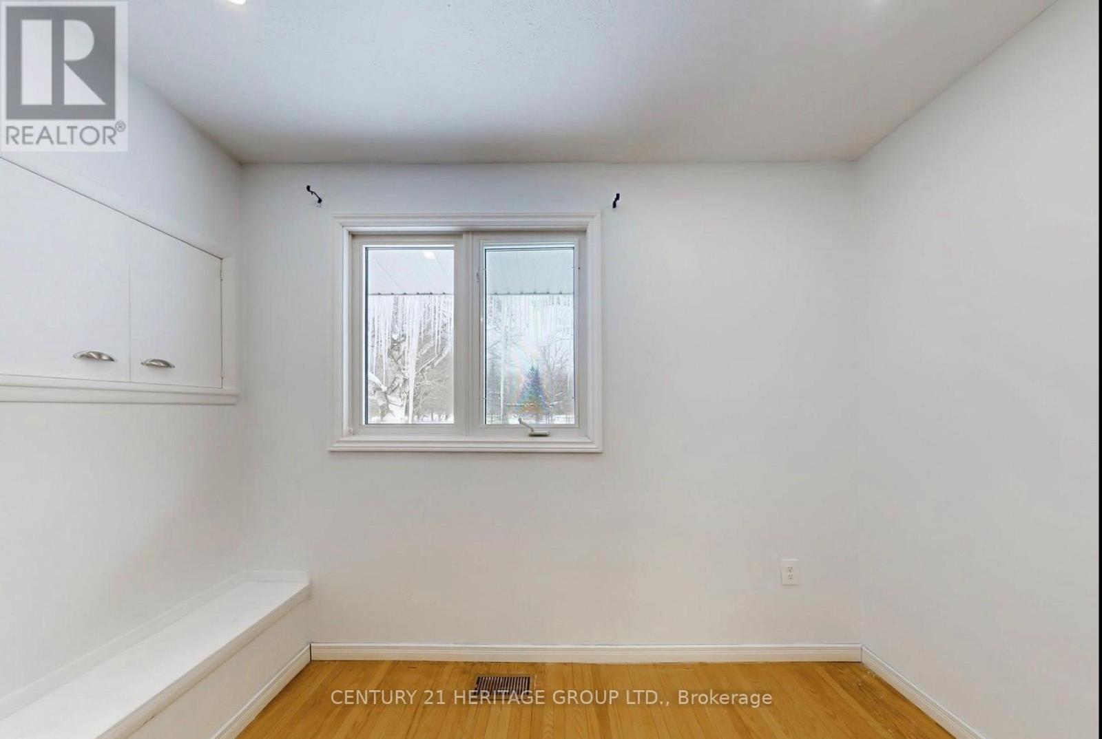 20015 BATHURST STREET, East Gwillimbury (Holland Landing) — photo 10