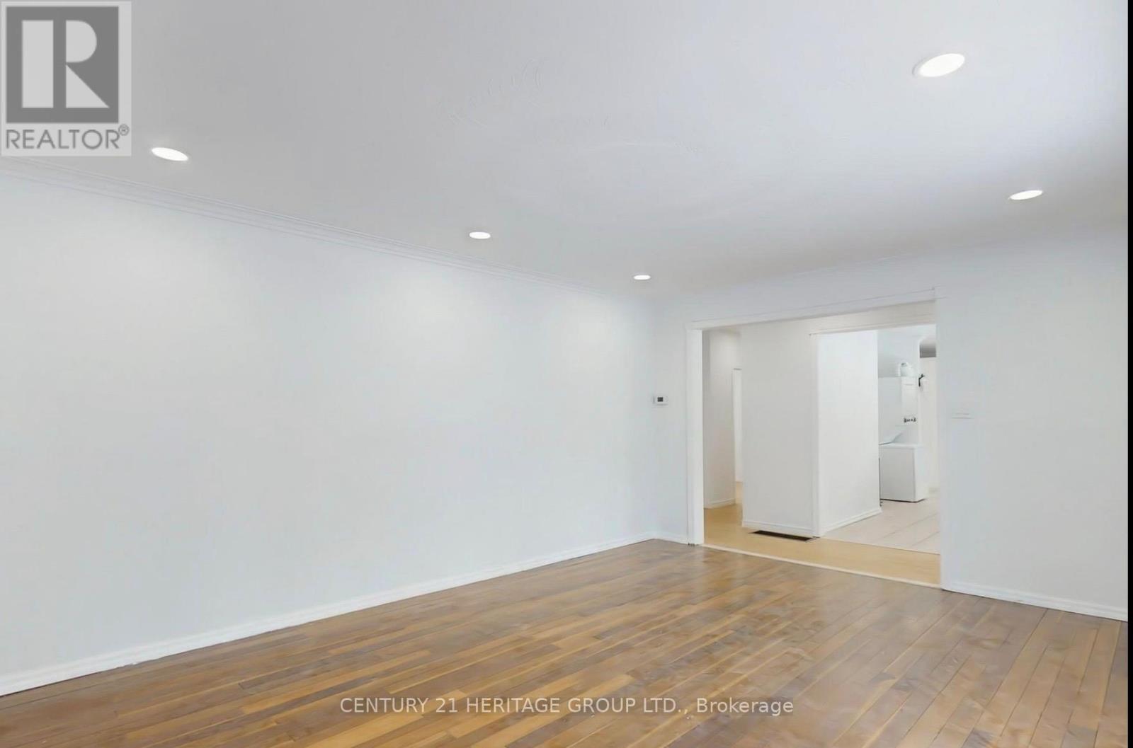 20015 BATHURST STREET, East Gwillimbury (Holland Landing) — photo 3