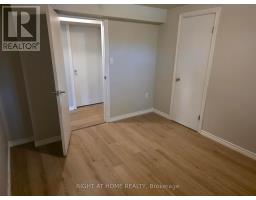 Lower - 35 Oak Street, Barrie, ON L4M3V3 Photo 11