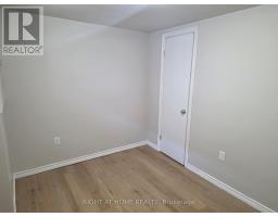 Lower - 35 Oak Street, Barrie, ON L4M3V3 Photo 13
