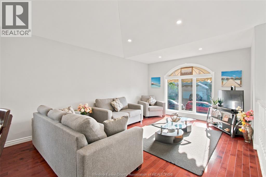 1596 MORNINGSTAR AVENUE - Image 10