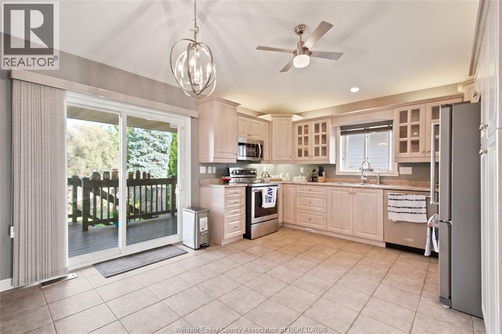 1596 MORNINGSTAR AVENUE - Image 14