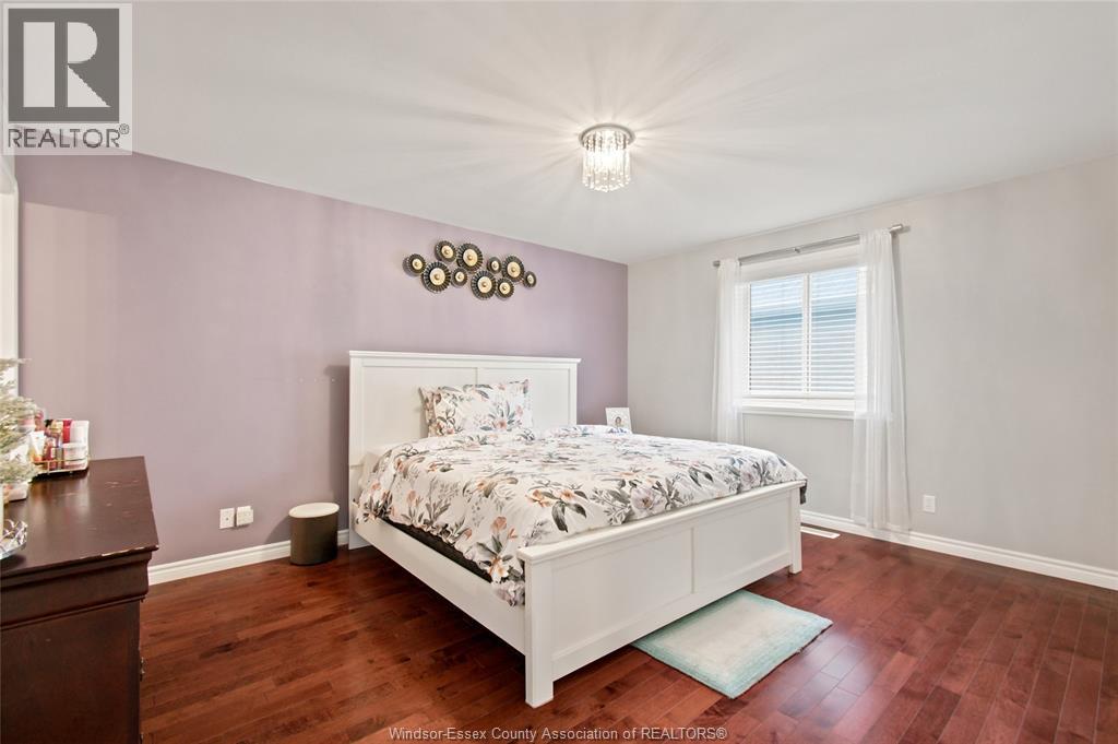 1596 MORNINGSTAR AVENUE - 19
