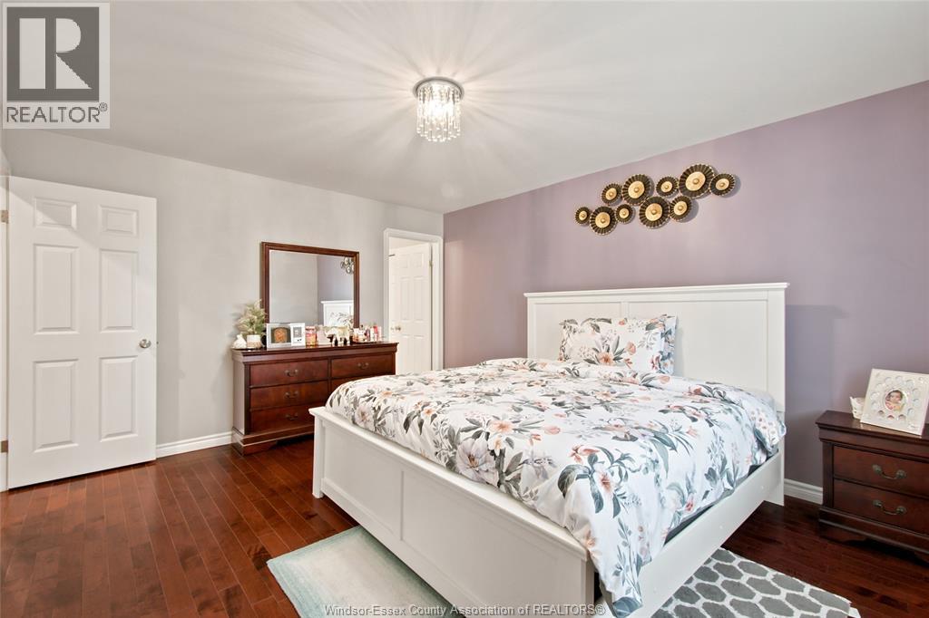 1596 MORNINGSTAR AVENUE - 20