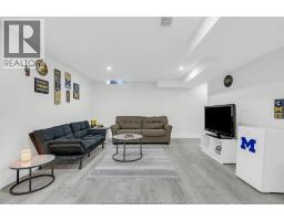80 Laird, Essex, ON N8M1S1 Photo 27