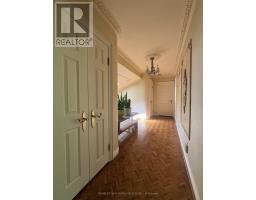 15 Brantley Crescent, Toronto, ON M3J1X4 Photo 10
