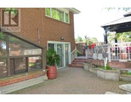 15 Brantley Crescent, Toronto, ON M3J1X4 Photo 26