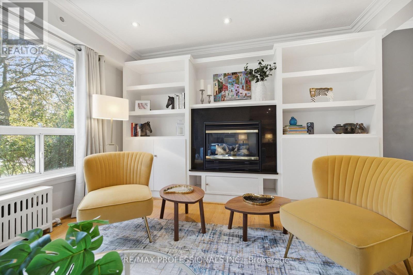 60 FERNALROY BOULEVARD - 6
