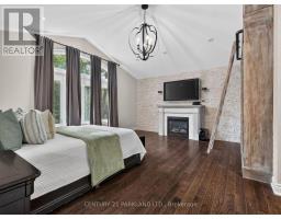1302 Hillview Crescent, Oakville, ON L6H2C7 Photo 18