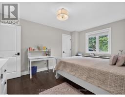 1302 Hillview Crescent, Oakville, ON L6H2C7 Photo 29