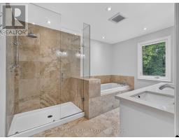 1302 Hillview Crescent, Oakville, ON L6H2C7 Photo 32