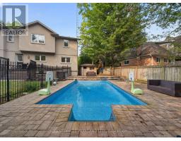 1302 Hillview Crescent, Oakville, ON L6H2C7 Photo 43