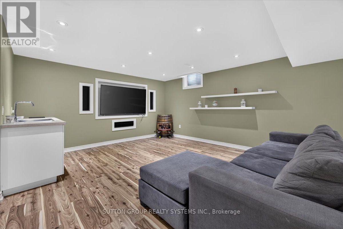 34 BOYCES CREEK COURT - 38