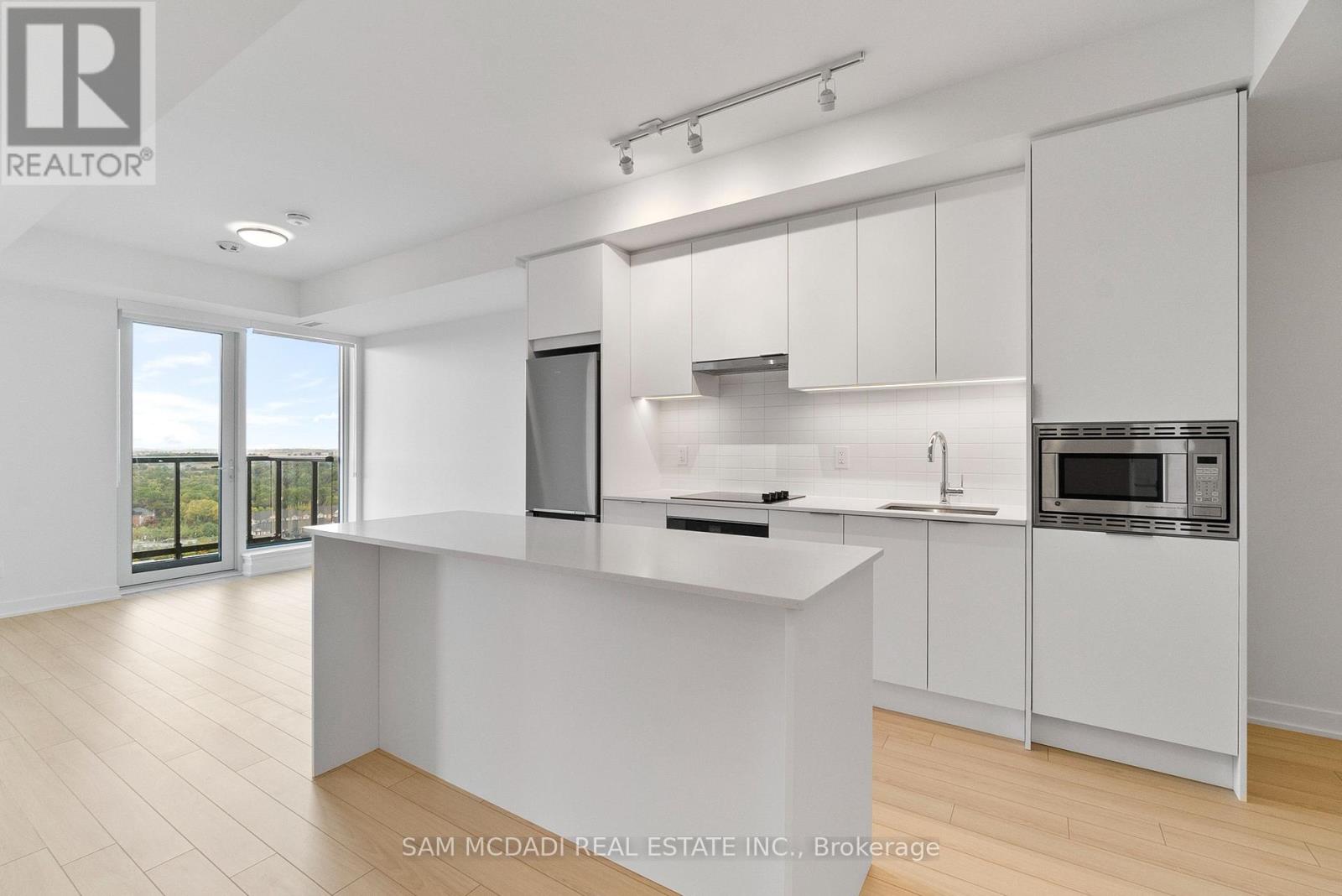 1805 - 3079 TRAFALGAR ROAD, Oakville (JM Joshua Meadows) — photo 3