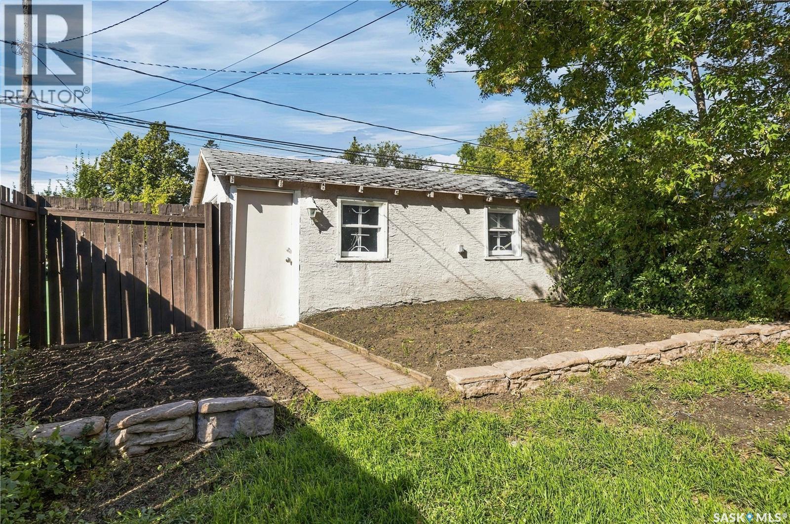 1280 King STREET - 26