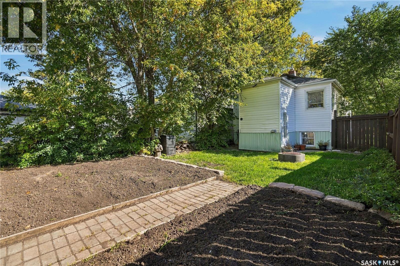 1280 King STREET - 27