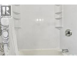 1280 King Street, Regina, SK S4T4E9 Photo 9