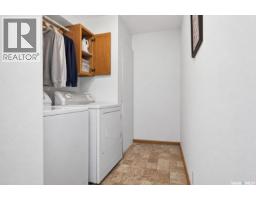 J5 1295 9th Avenue Ne, Moose Jaw, SK S6J1C5 Photo 20