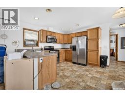 J5 1295 9th Avenue Ne, Moose Jaw, SK S6J1C5 Photo 9
