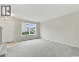 Bedroom - 8 809 Kristjanson Road, Saskatoon, SK S7S1M8 Photo 6