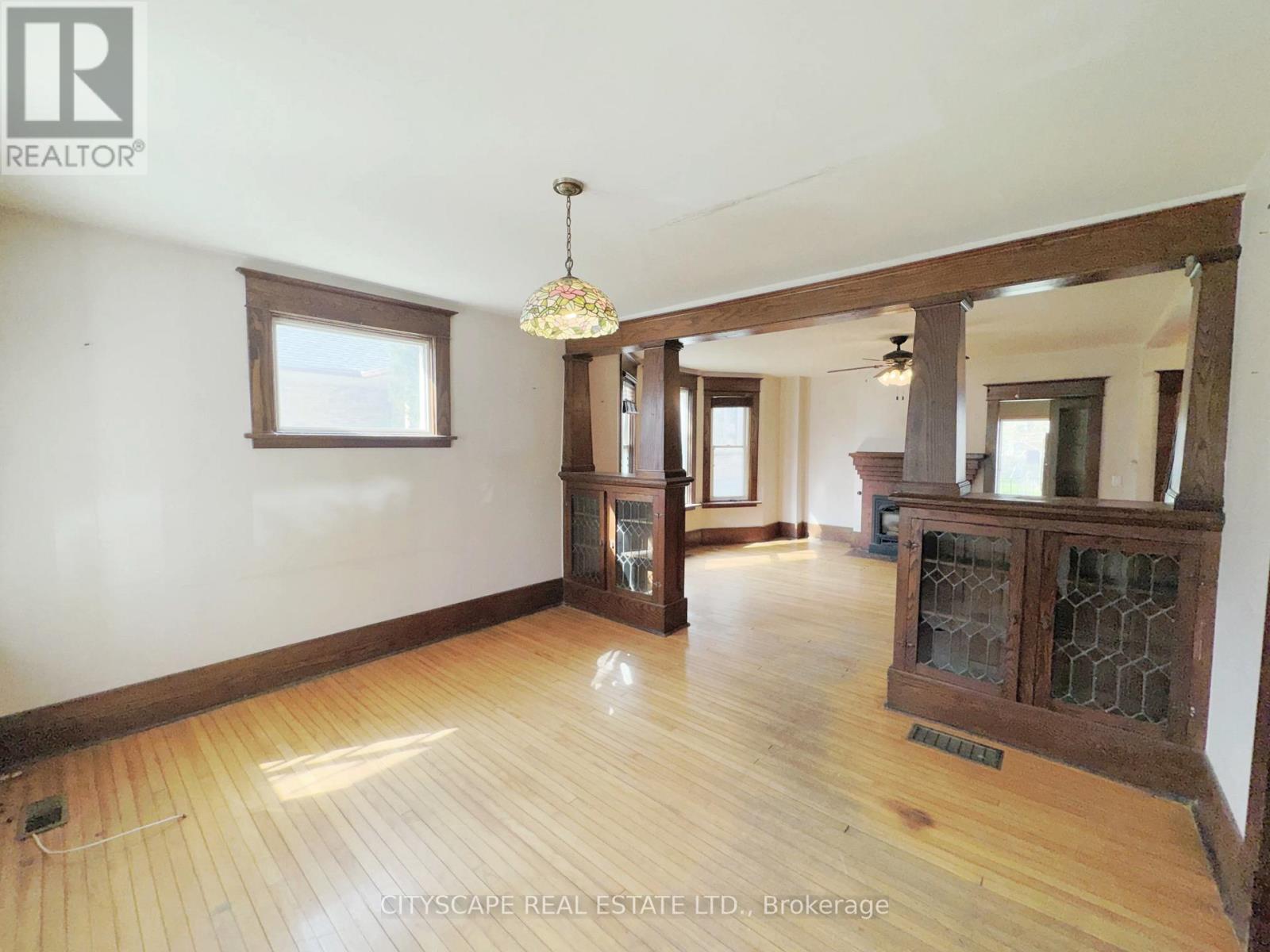 15 HUMBERSTONE AVENUE, Brantford — photo 8