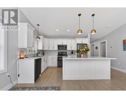 32 Ellis Avenue, Summerside, PE C1N4J3 Photo 8
