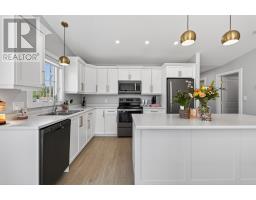 32 Ellis Avenue, Summerside, PE C1N4J3 Photo 9
