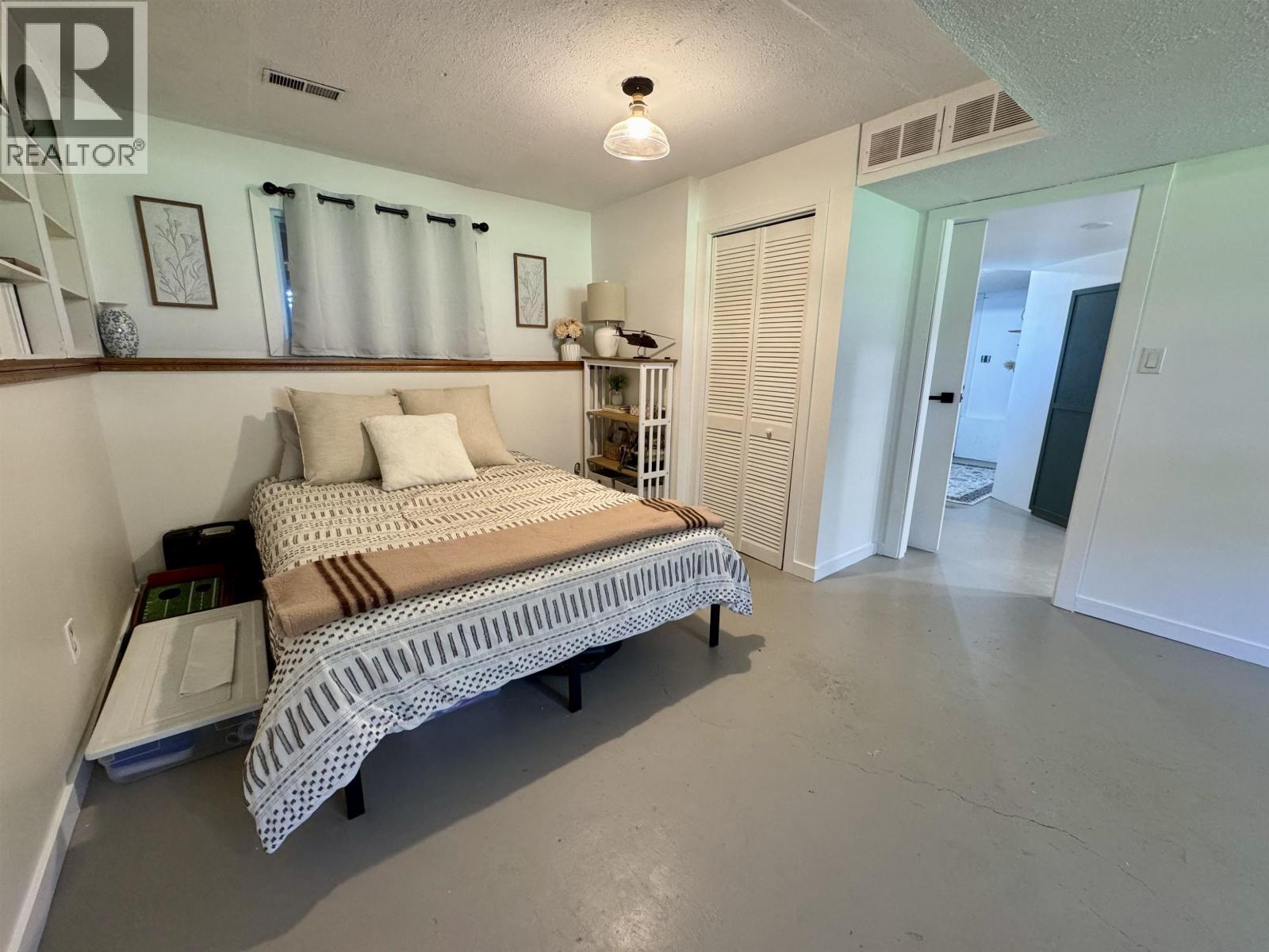 1245 N TWELFTH AVENUE - 26
