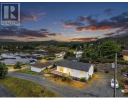 18 Rocky Pond Road thumbnail 9