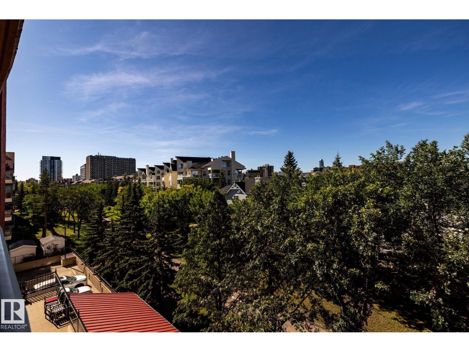 #406 10909 103 AV NW - Image 44