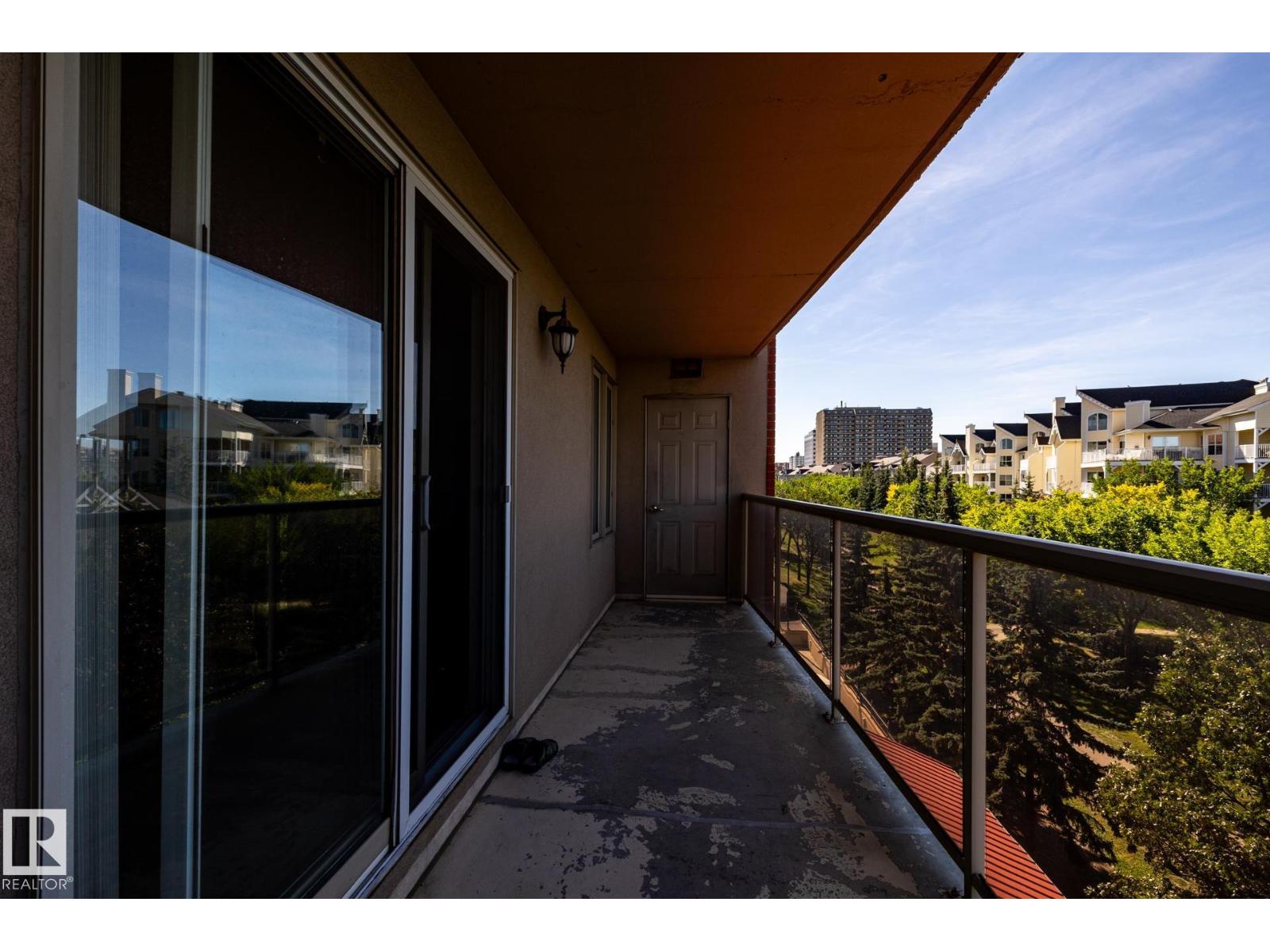 #406 10909 103 AV NW - 43