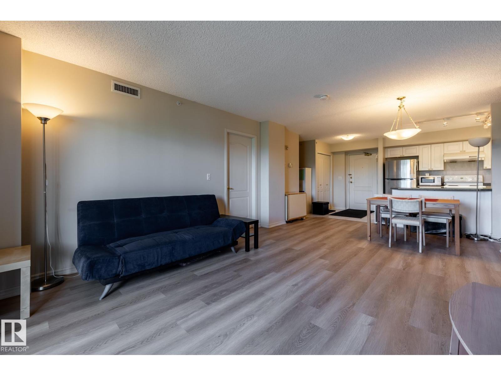 #406 10909 103 AV NW - 18