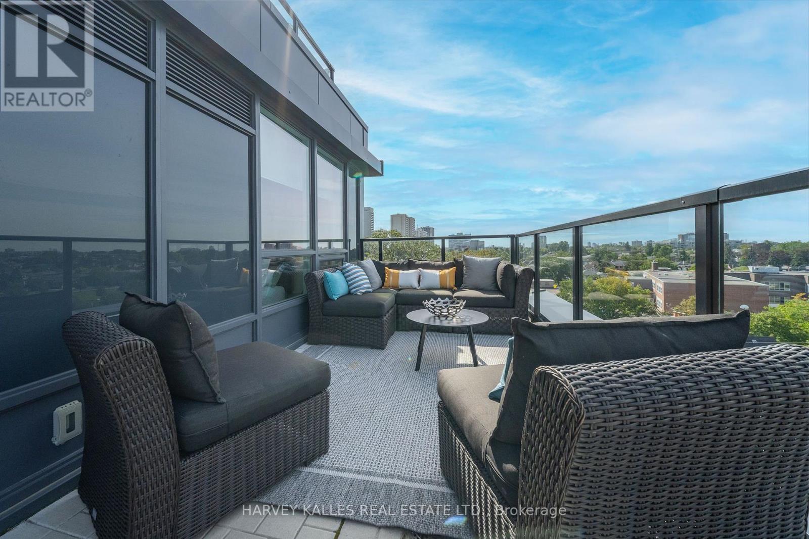 #606 556 MARLEE AVENUE - Image 33