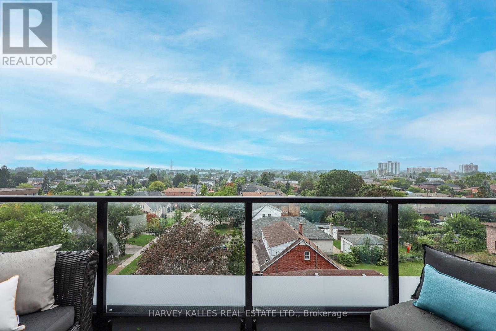 #606 556 MARLEE AVENUE - Image 40