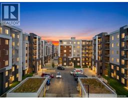 3520, 4641 128 Avenue NE - photo 1